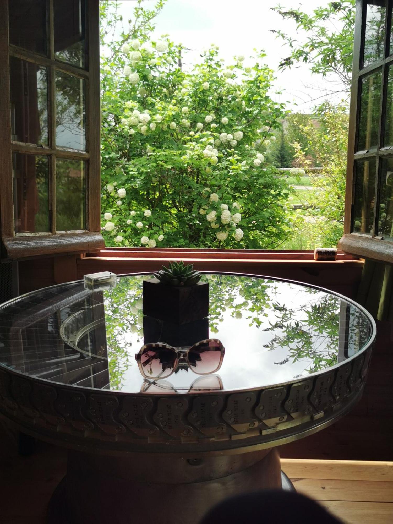 Bed and Breakfast La Bulle Des Champs Champmotteux Zimmer foto